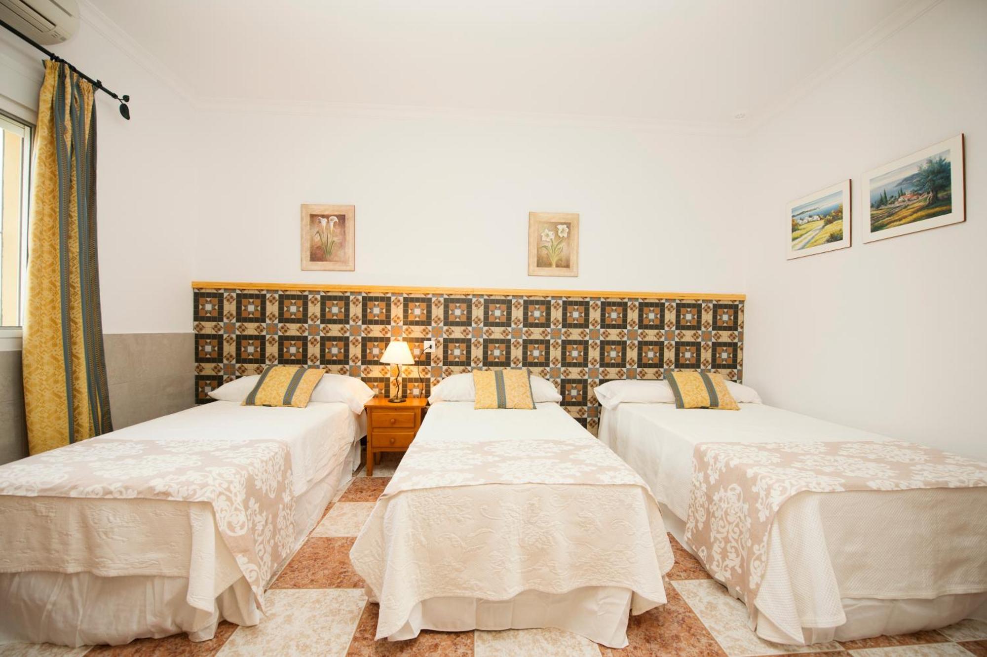 Apartamentos El Palmeral Conil De La Frontera Room photo