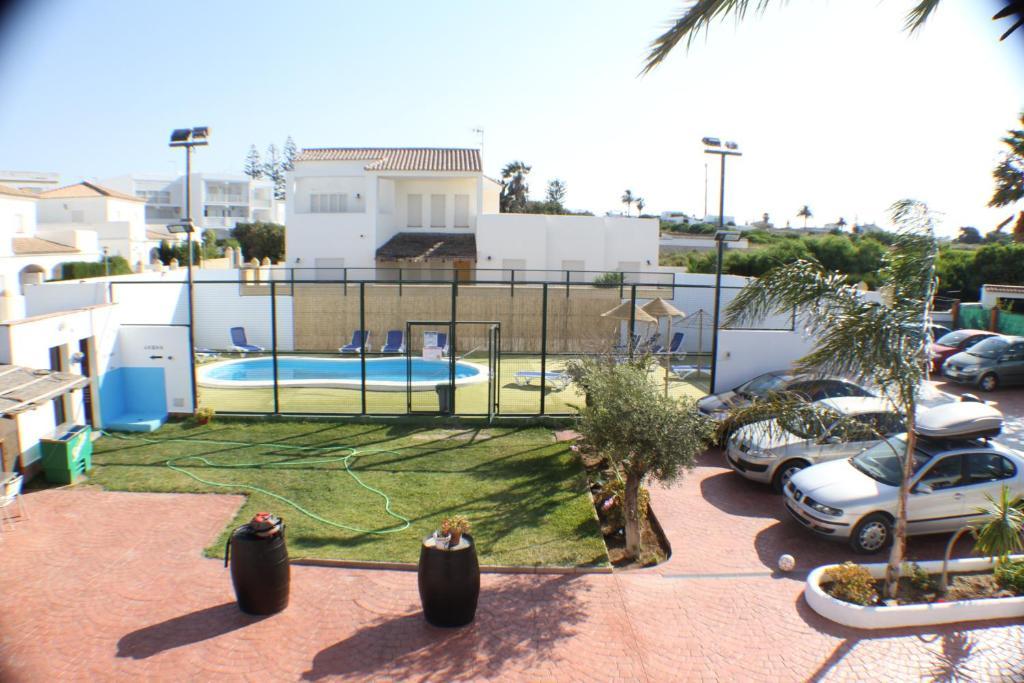 Apartamentos El Palmeral Conil De La Frontera Exterior photo